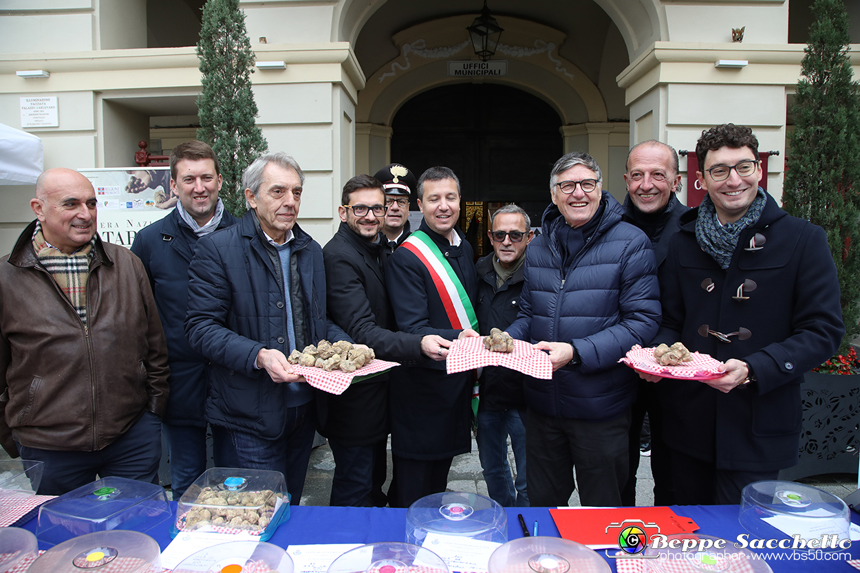 VBS_6912 - Fiera dei Santi - 12.ma Fiera Nazionale del Tartufo.jpg